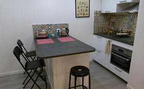 Appartement Coeur De Ville - Saint Germain En Laye - Proche Gare Rer Paris